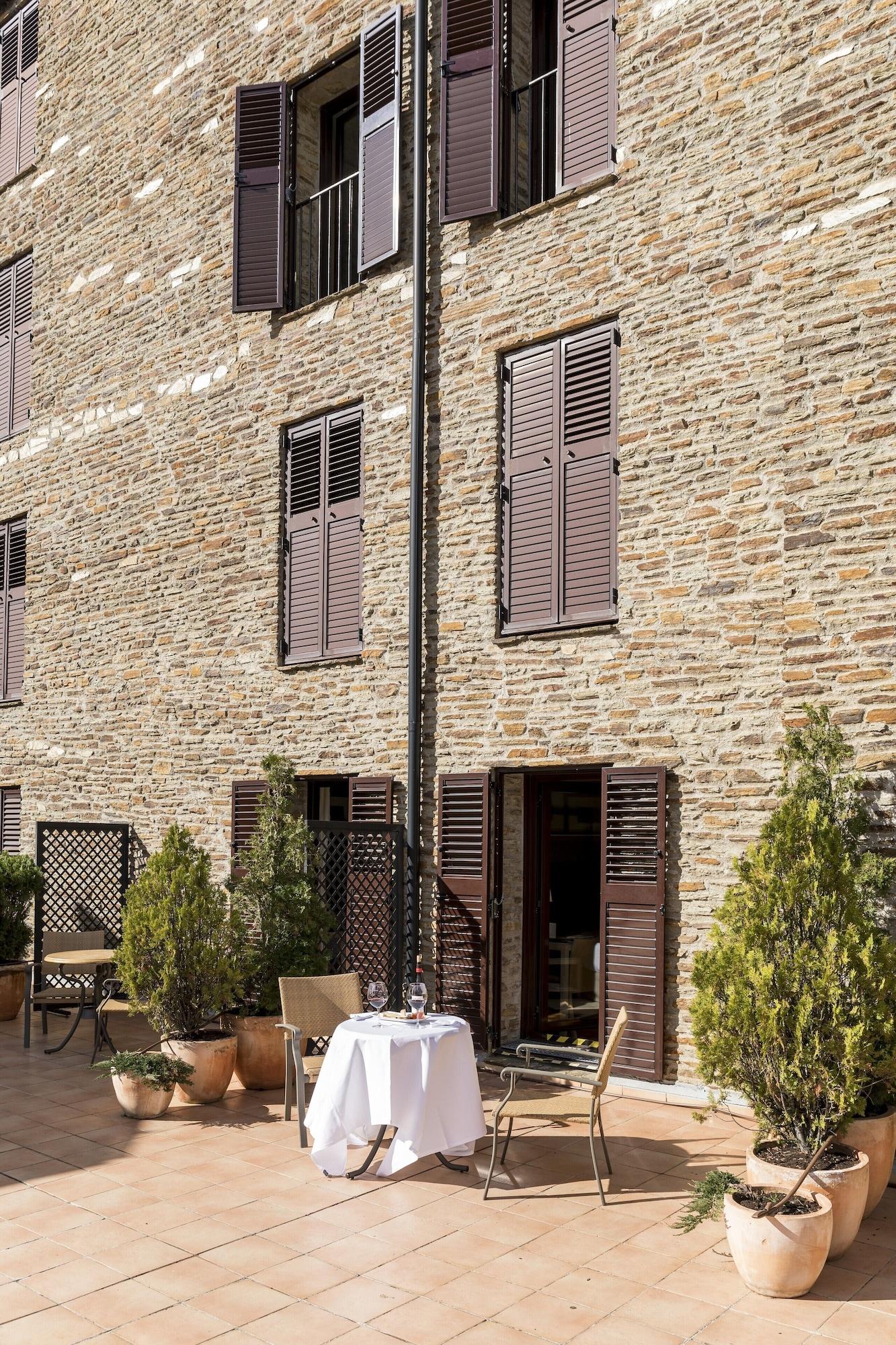 Parador De Σέου δ' Ουρζέλ Εξωτερικό φωτογραφία